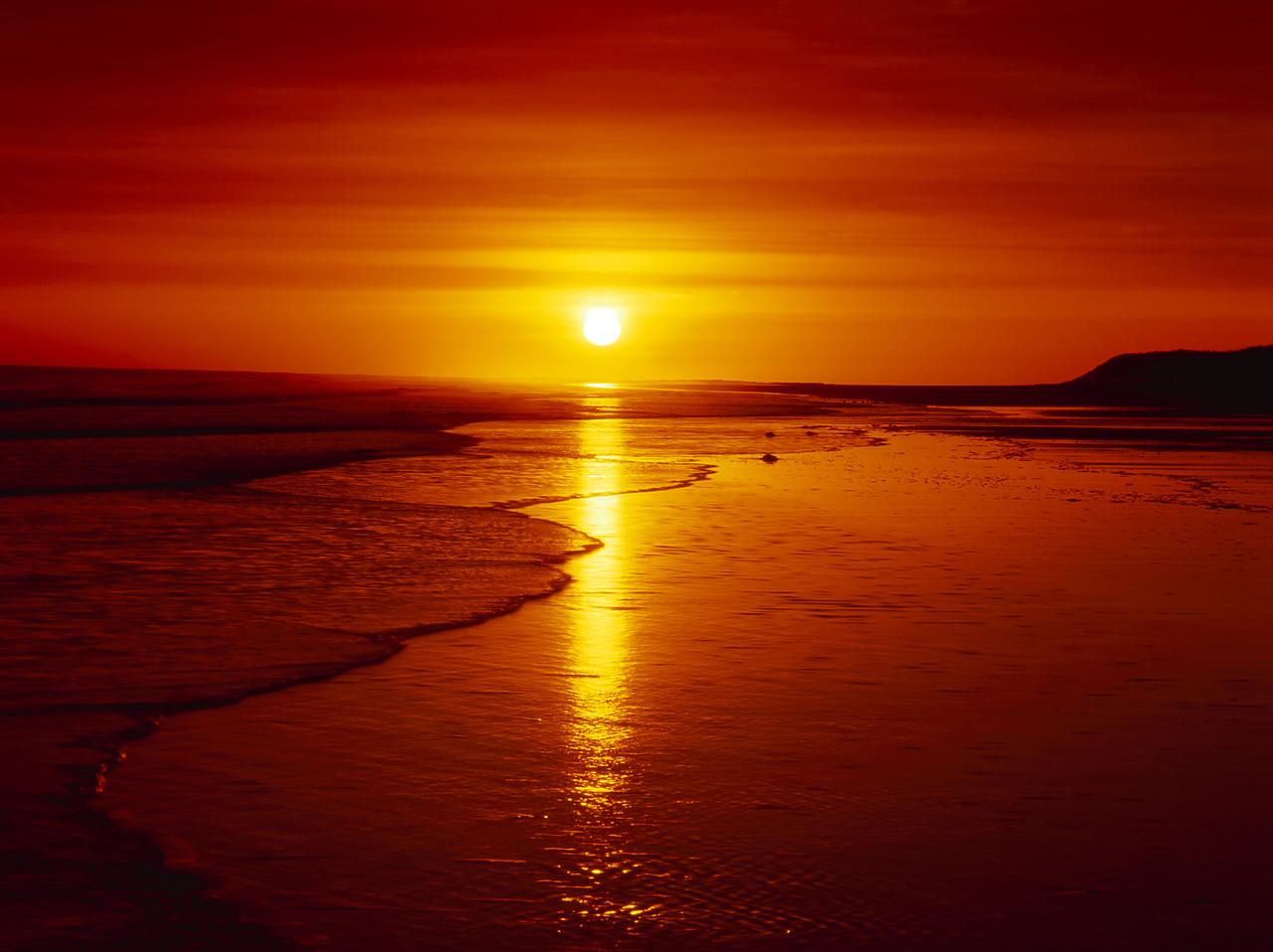 #010106-1 - Sunrise over Beach, Bamburgh, Northumberland, England