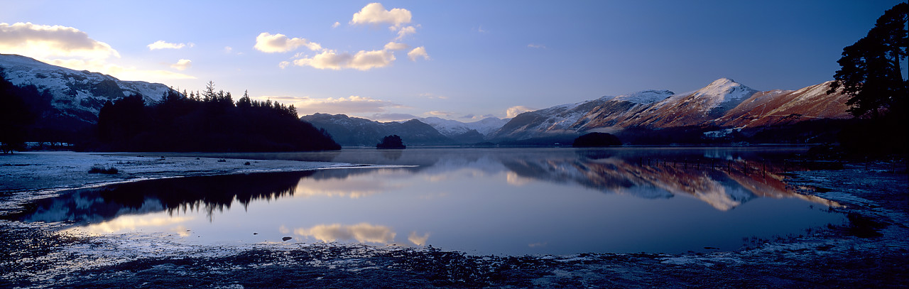 #030006-1 - Winter Reflections in Derwent Water, Lake District National  Park, Cumbria, England