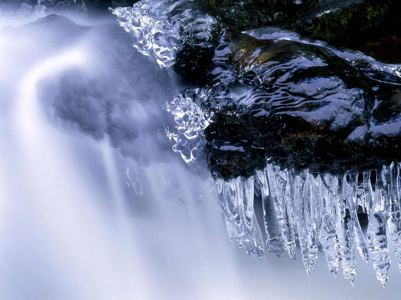 #030011-1 - Icicles & Waterfall, Lake District National Park, Cumbria, England