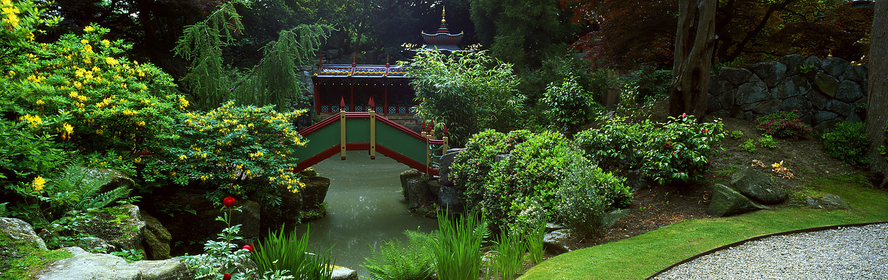 #030207-1 - Chinese Garden, Biddulph Grange Garden, Staffordshire, England