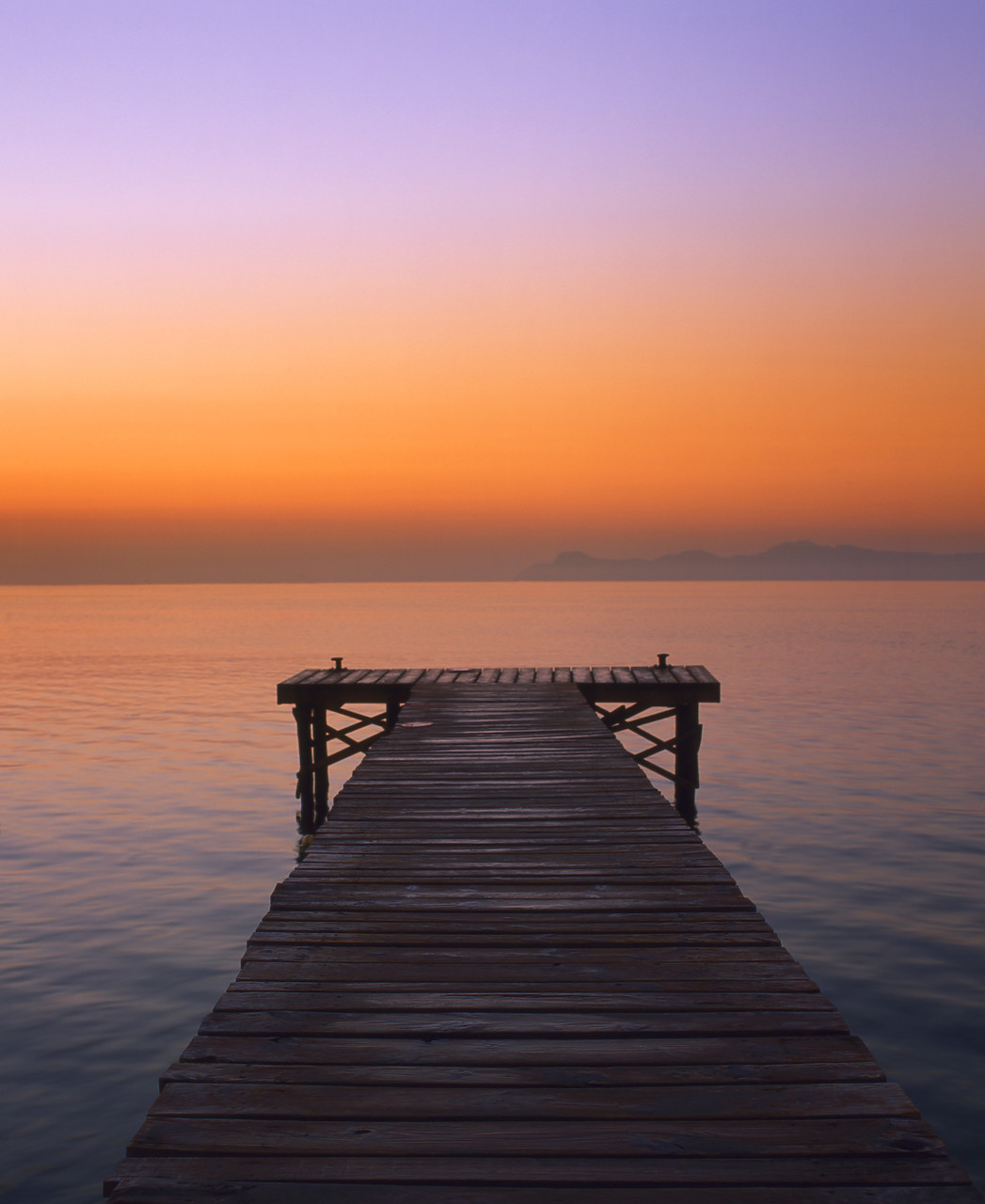 #050240-5 - Jetty at Sunrise, Alcœdia Bay, Mallorca, Spain