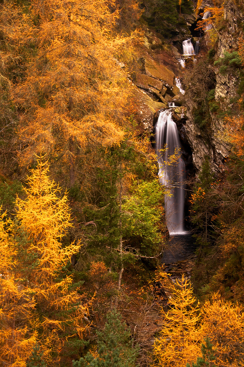 #060727-2 - Falls of Bruar in Autumn, Tayside Region, Scotland