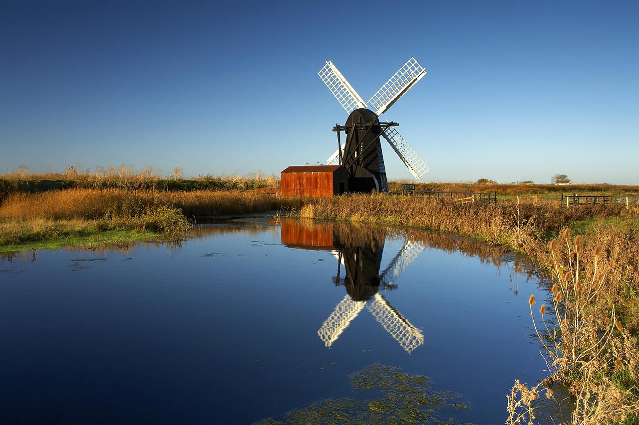 #060758-3 - Herringfleet Windpump Reflecting in Dyke, Suffolk, England