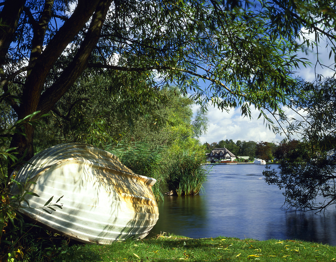 #892459 - River Bure at Horning, Norfolk, England
