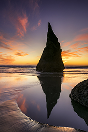 Wizard's Hat at Sunset, Bandon Beach, Oregon, USA