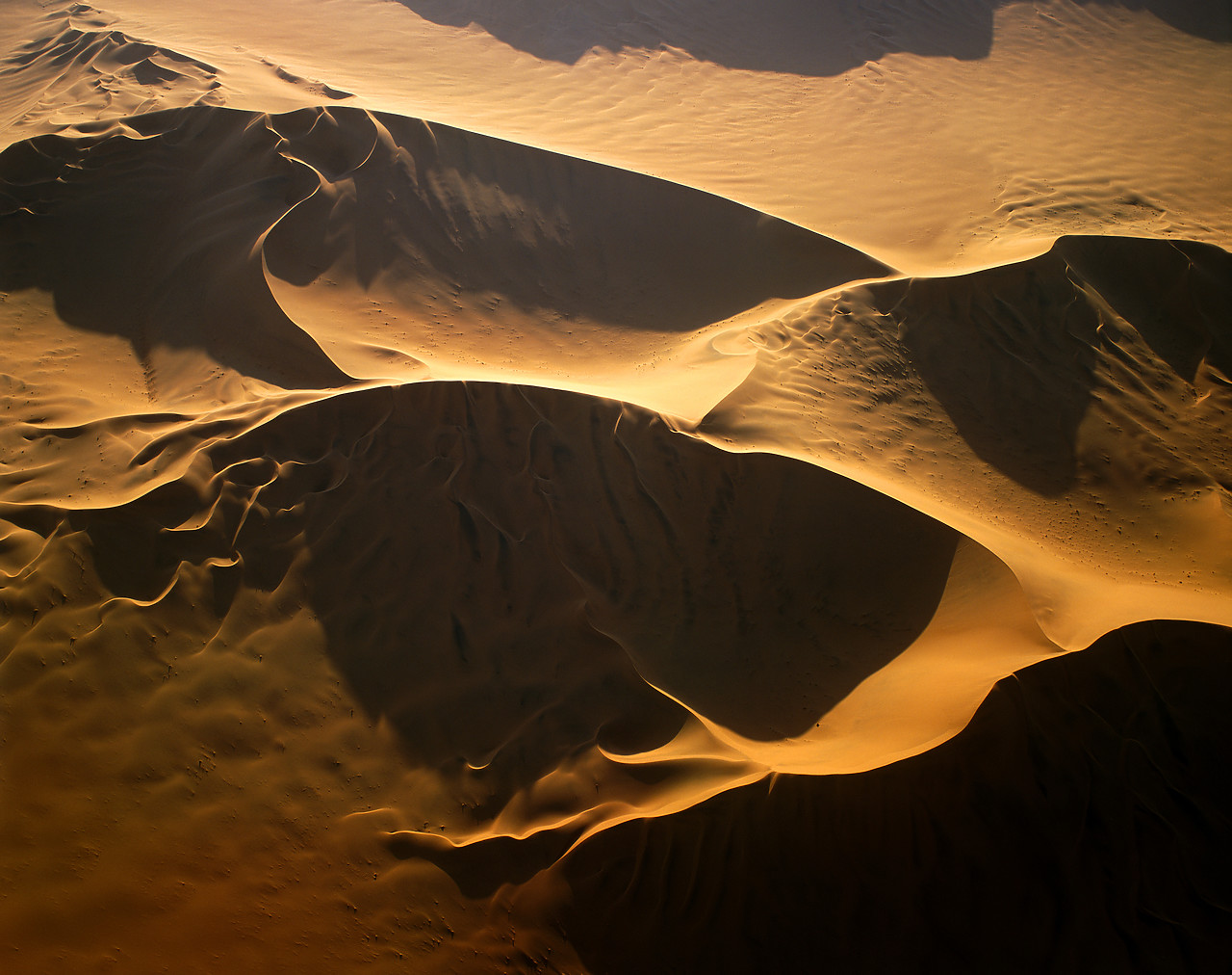 #010032-1 - Aerial View of Sand Dunes, Sossusvlei, Namibia, Africa