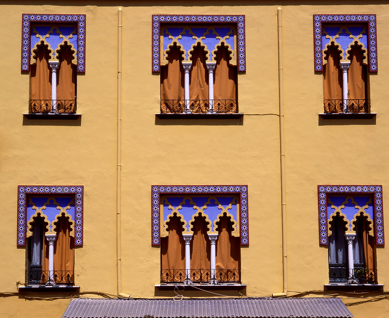 #050172-1 - Islamic Window Architecture, Cordoba, Andalusia, Spain