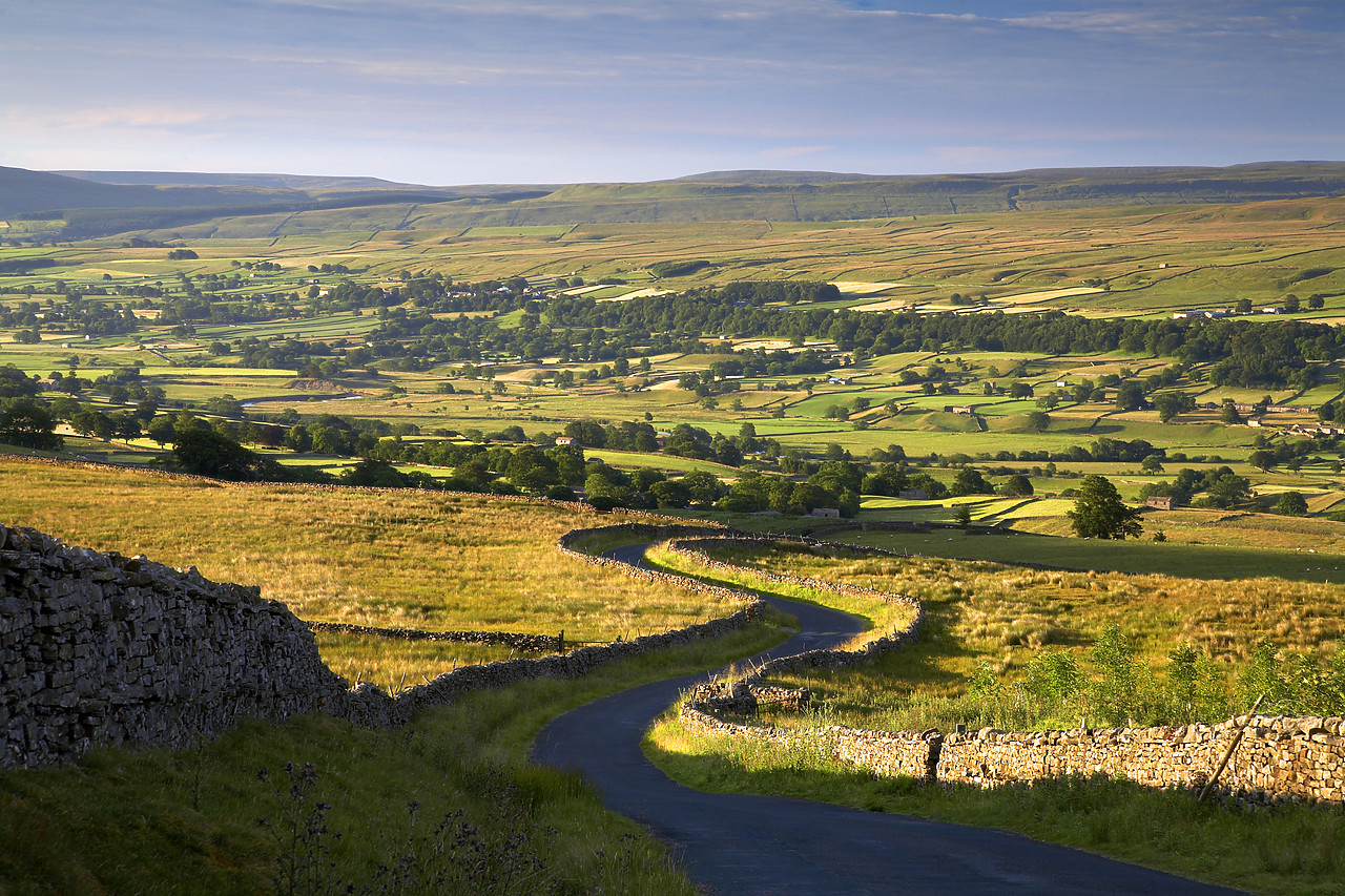 #060128-1 - Winding Country Lane, above Askrigg, Yorkshire Dales, England