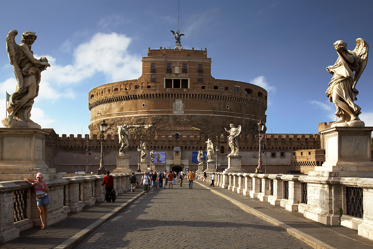 #060406-1 - Castel St. Angelo & Pont St. Angelo, Rome, Italy