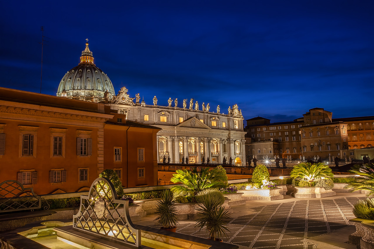 #060408-2 - St. Peter's Bascilica at Night, Vatican City, Rome, Italy