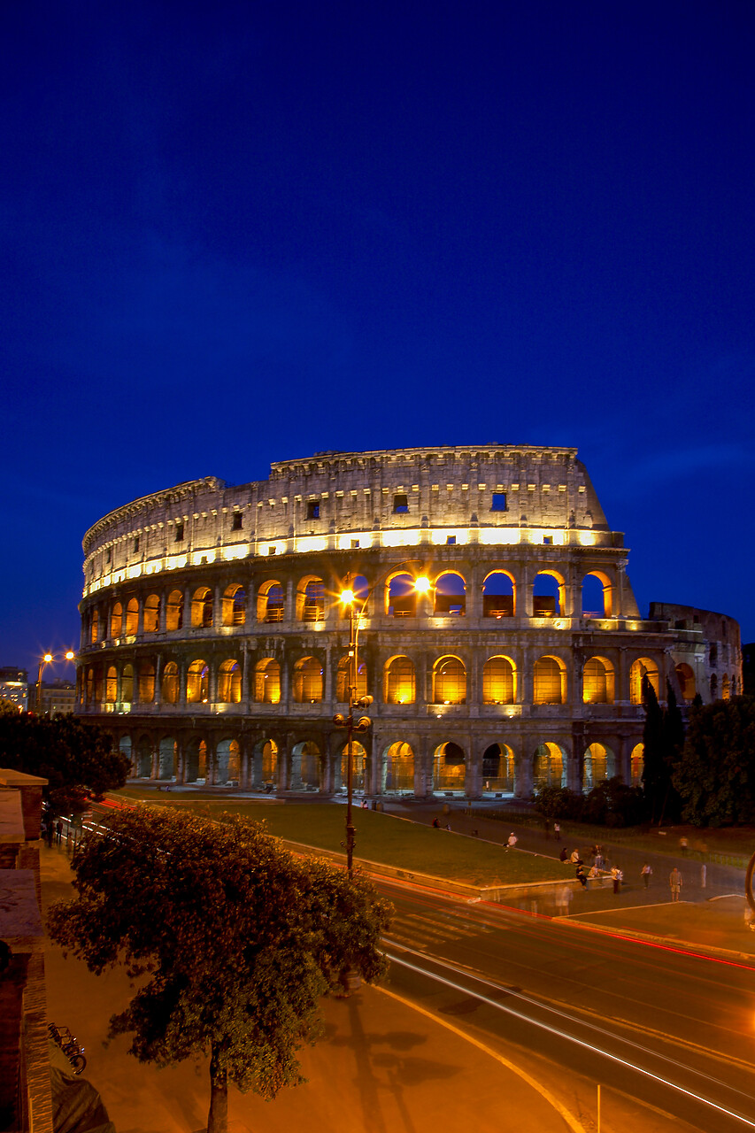 #060434-2 - The Colosseum at Night, Rome, Italy