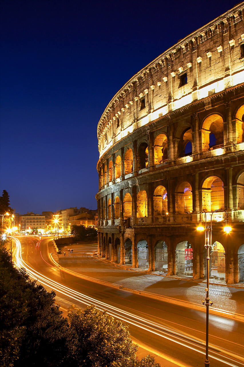 #060435-2 - The Colosseum at Night, Rome, Italy