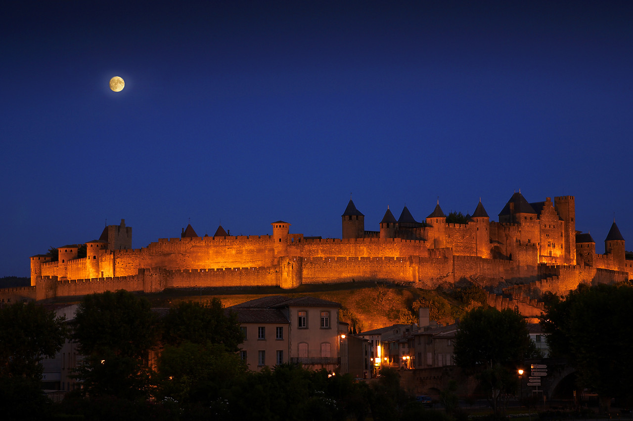 #060480-2 - Medieval City of Carcassonne at Night, Languedoc, France