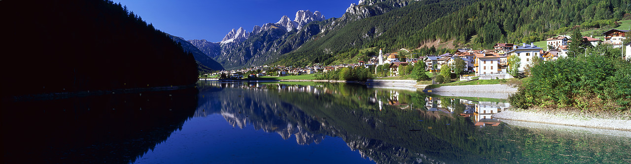 #060614-8 - Lago di Santa Caterina, Auronzo, Dolomites, Italy