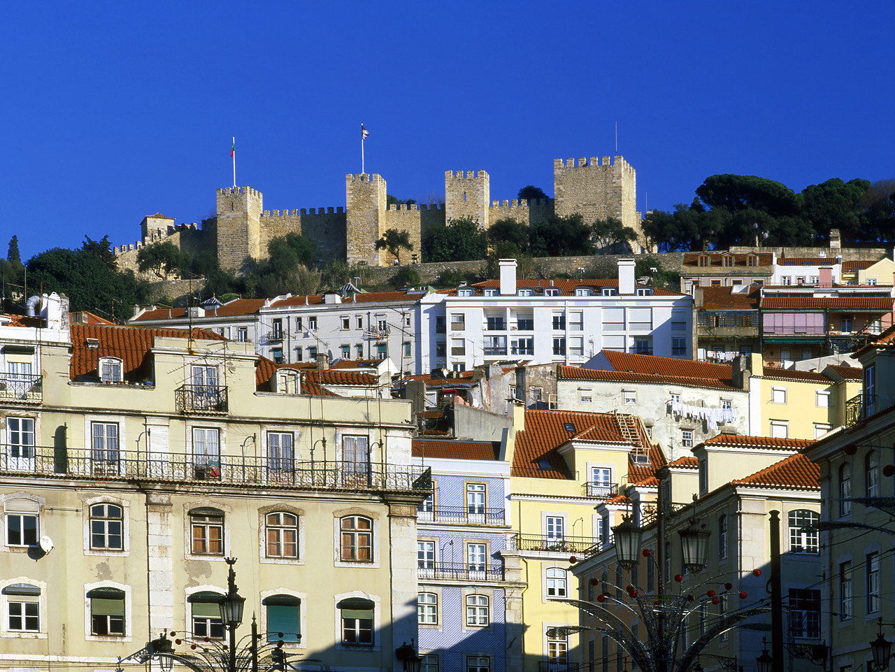 #060800-1 - Castle of St. Jorge, Lisbon, Portugal