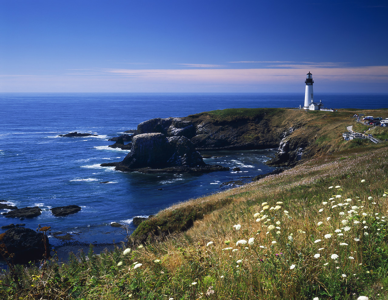 #070371-1 - Yaquina Head Lighthouse, Oregon, USA