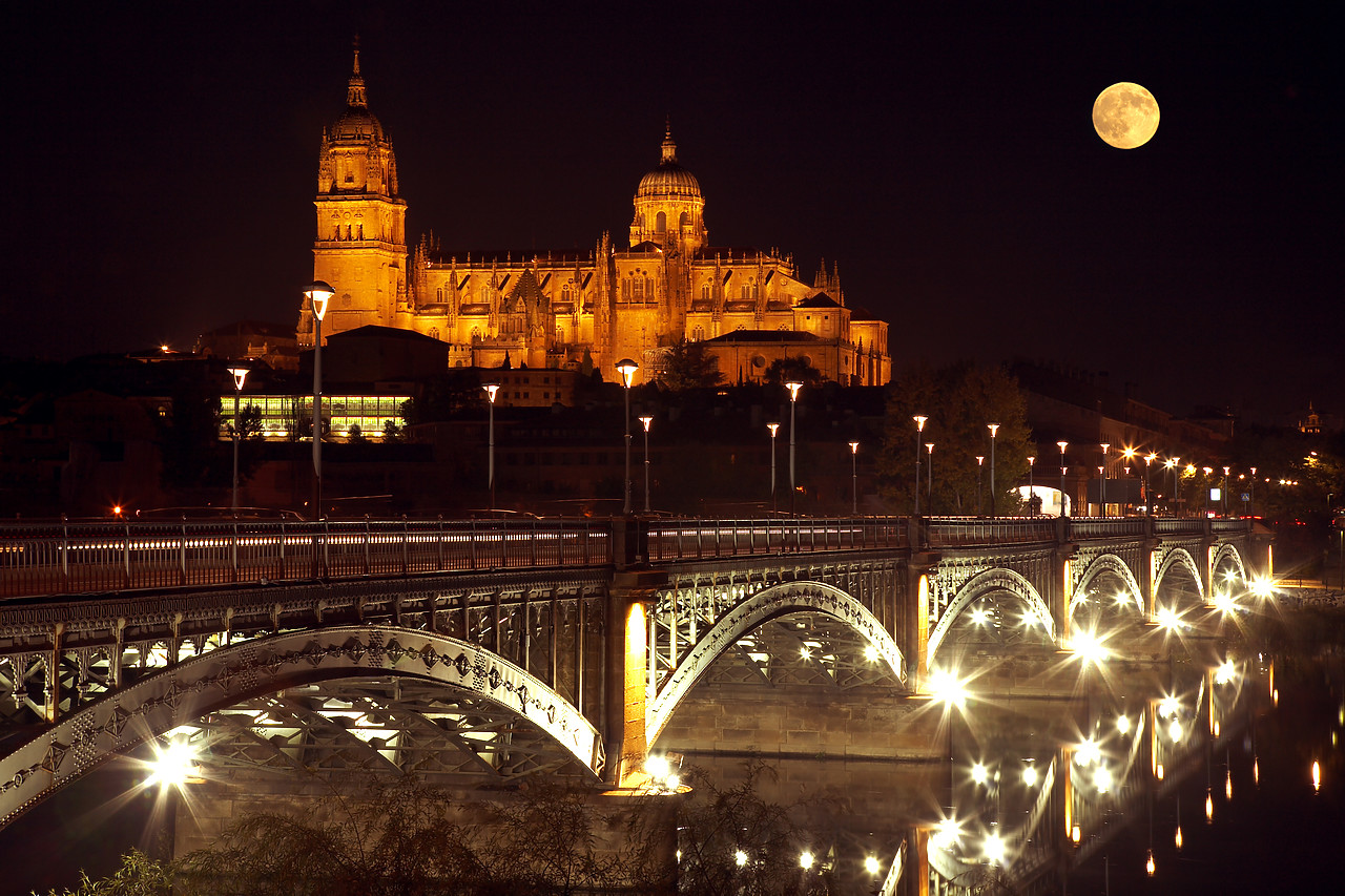 #070457-1 - Full Moon over Cathedral, Castille and Leon, Salamanca, Spain