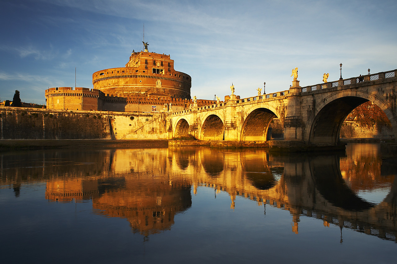 #070525-1 - Castel Sant'Angelo, Rome, Italy