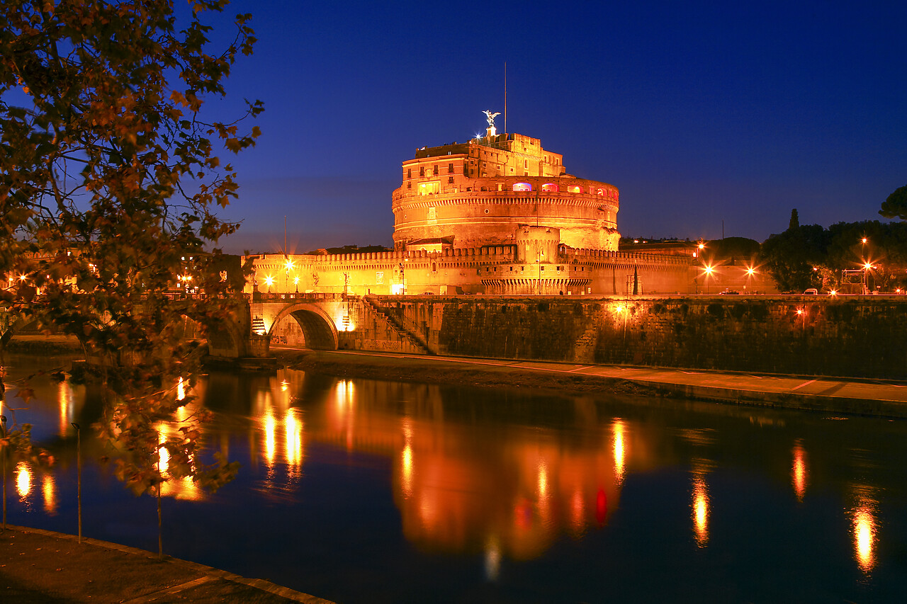 #070527-1 - Castel Sant'Angelo at Night, Rome, Italy