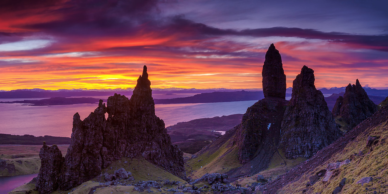 #090000-2 - Old Man of Storr at Sunrise, Isle of Skye, Highland Region, Scotland