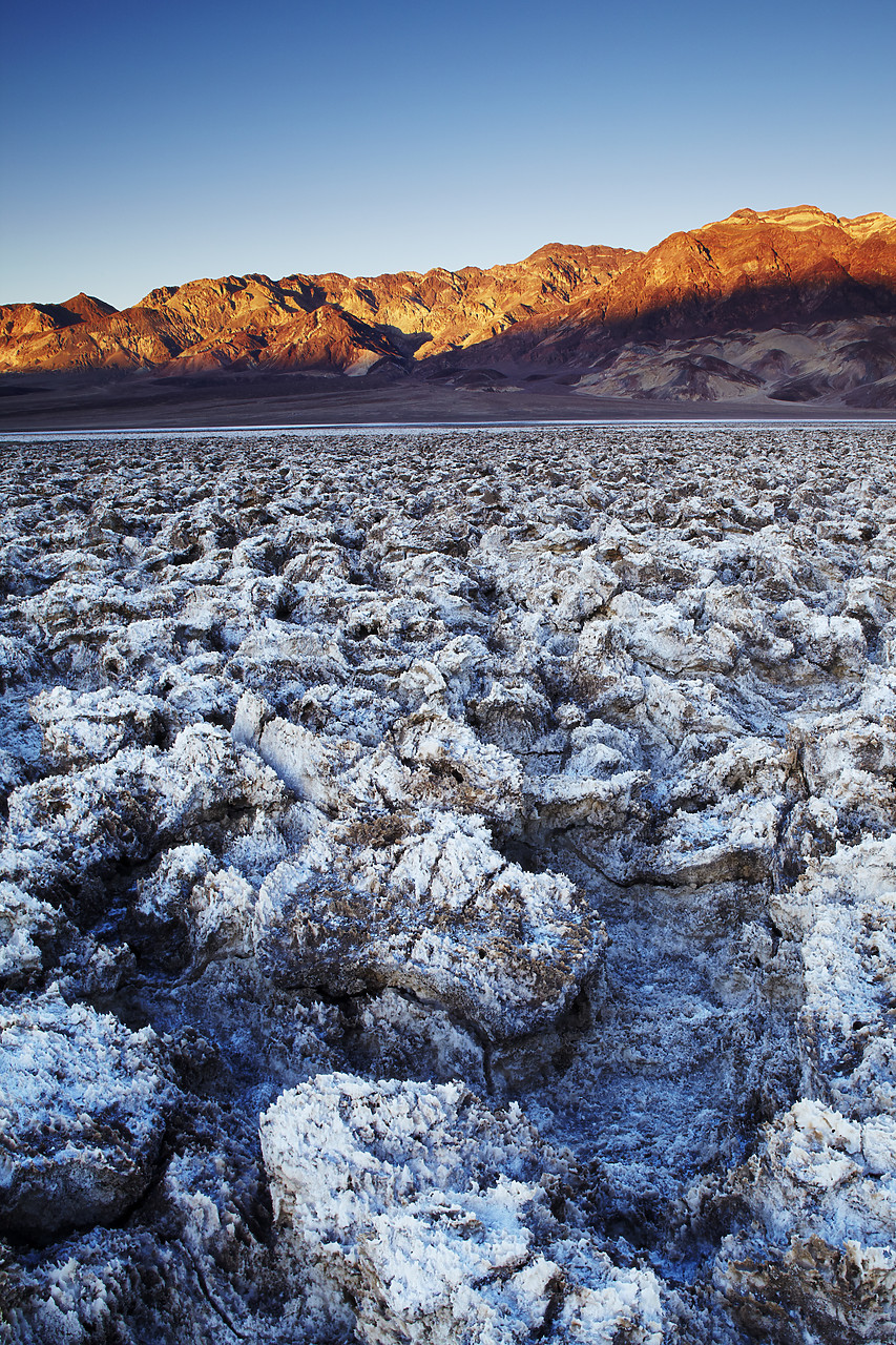 #090027-2 - Devil's Golf Course, Death Valley National Park, California, USA