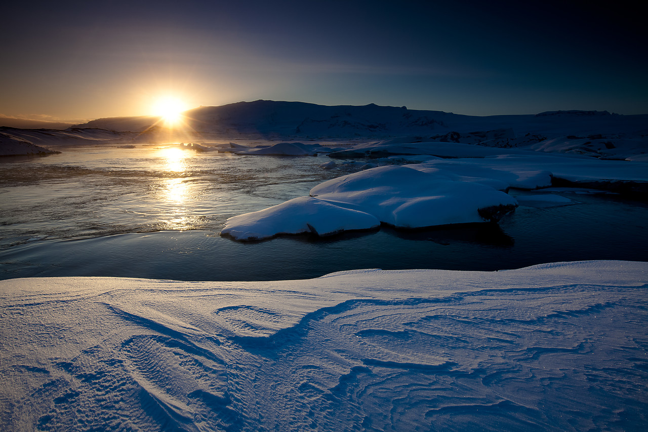 #100103-1 - Jškuls‡rl—n Iceberg Lagoon at Sunset, Iceland