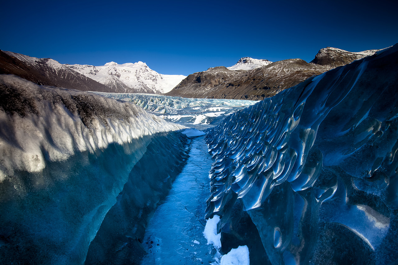 #100107-1 - Vatnajškull Glacier, Vatnajškull National Park, Iceland