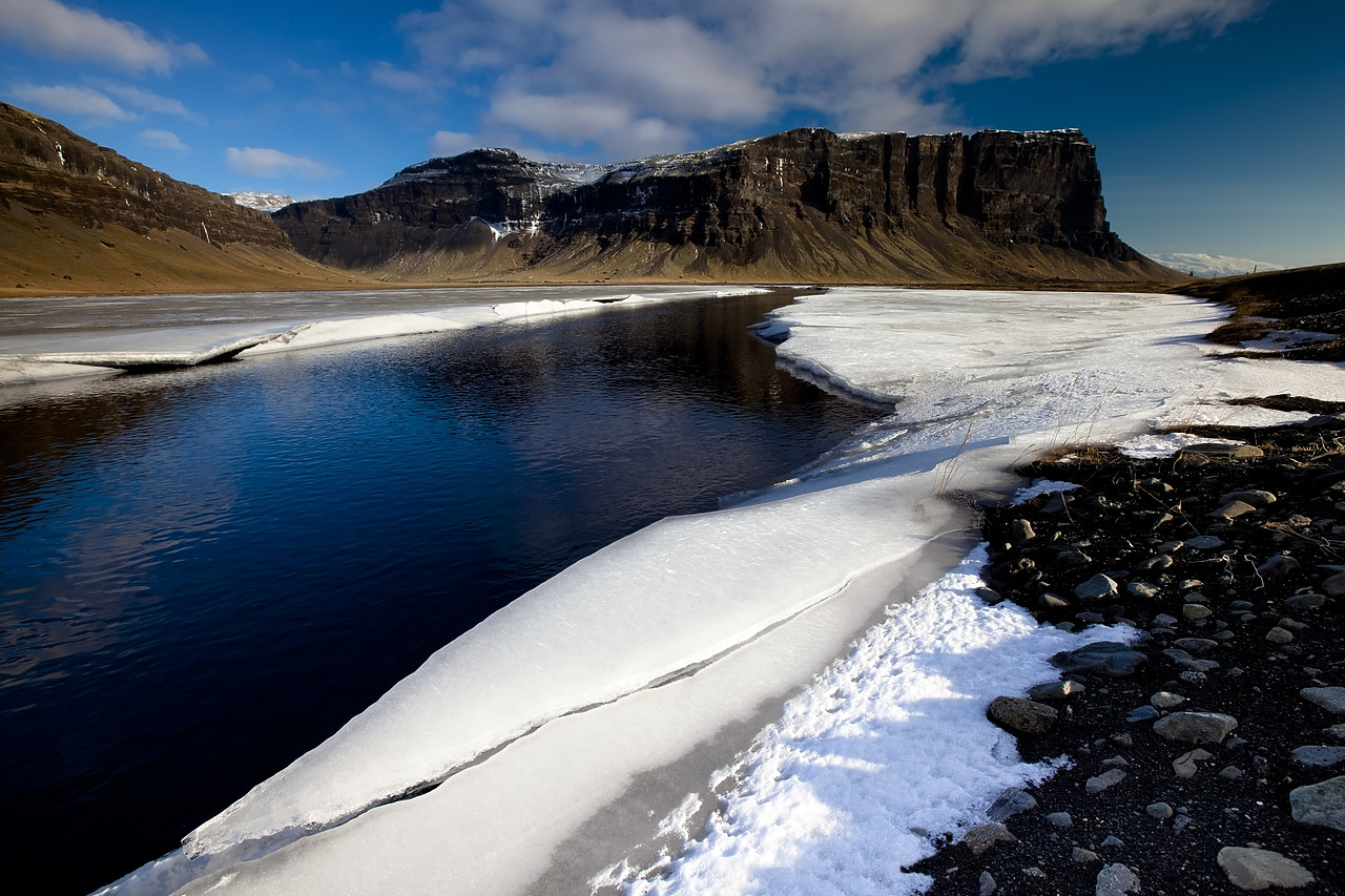 #100117-1 - Ice Along River, Vatnajškull, Iceland
