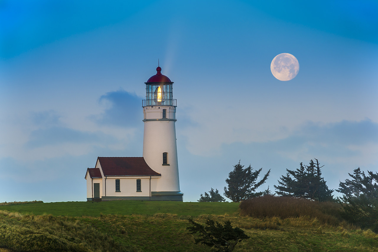 #120311-1 - Full Moon over Cape Blanco Lighthouse, Oregon, USA