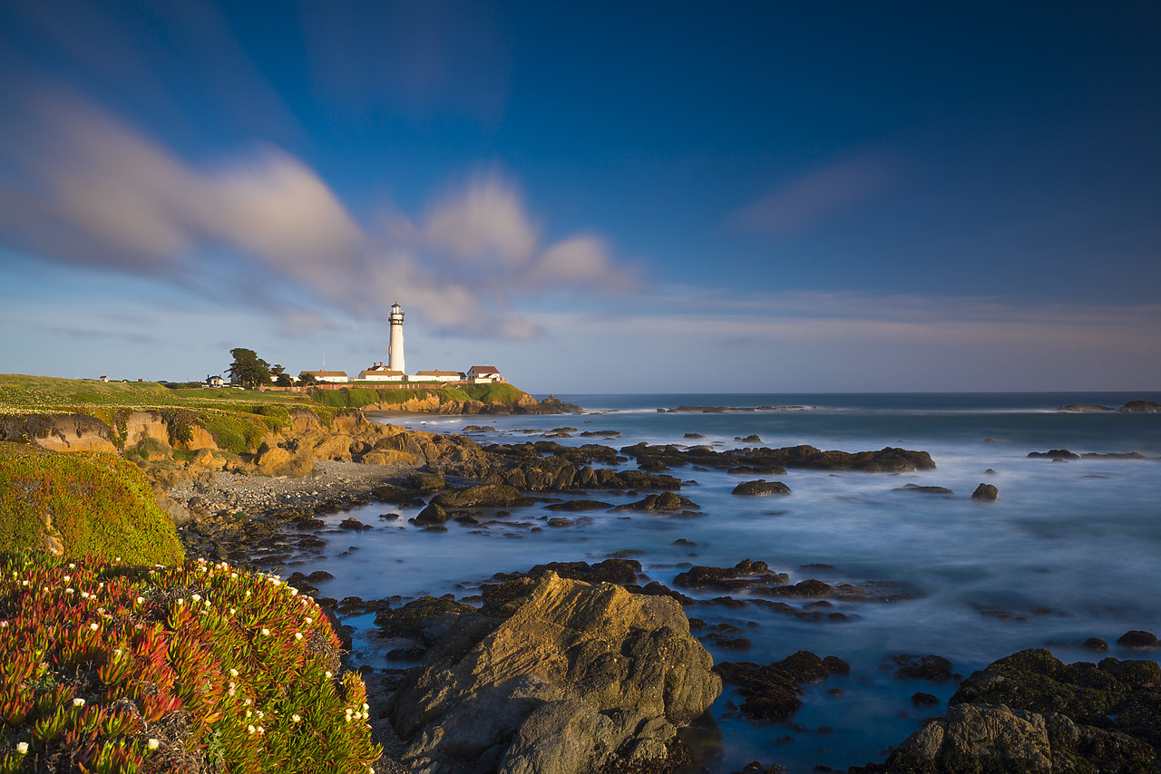 #140157-1 - Pigeon Point Lighthouse, near Pescadero, California, USA