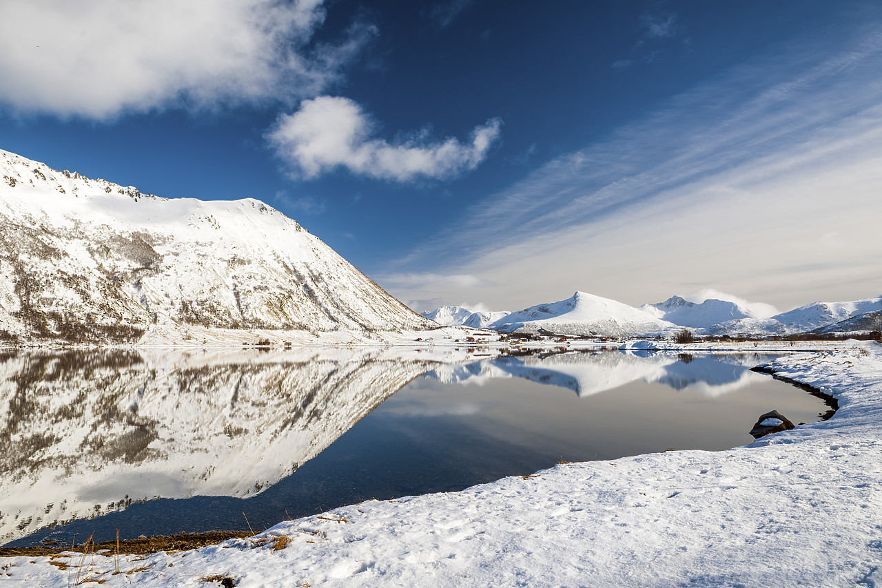 #150112-1 - Sundklakkstraumen Reflections, Lofoten Islands, Norway