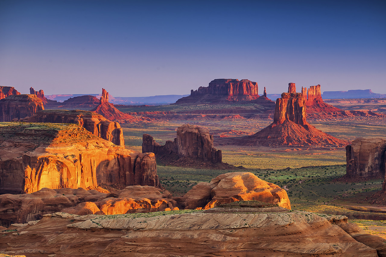 #150424-1 - View from Hunt's Mesa, Monument Valley Tribal Park, Arizona, USA