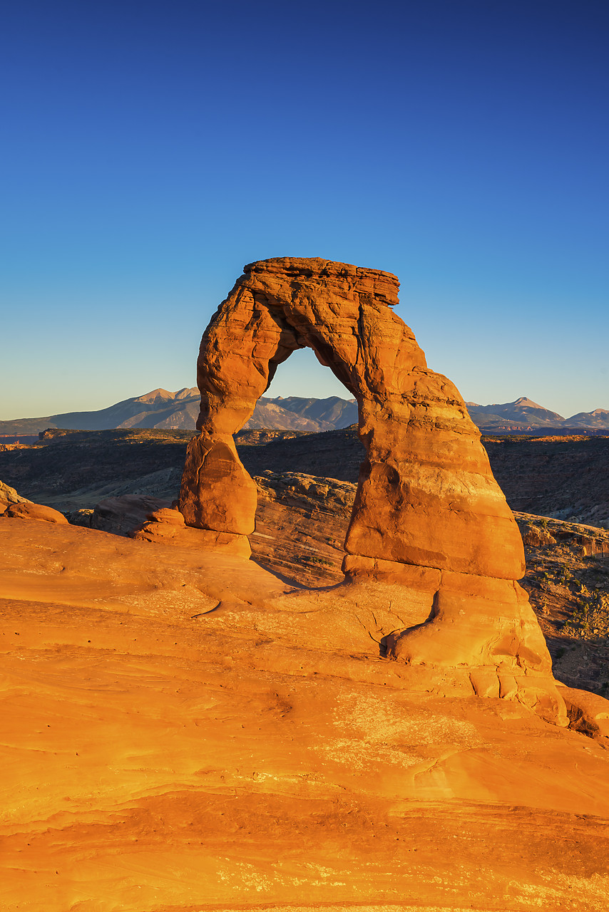 #150428-2 - Delicate Arch, Arches National Park, Utah, USA