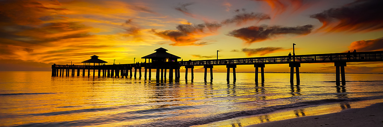 #150590-2 - Fort Myers Pier at Sunset, Fort Myers, Florida, USA