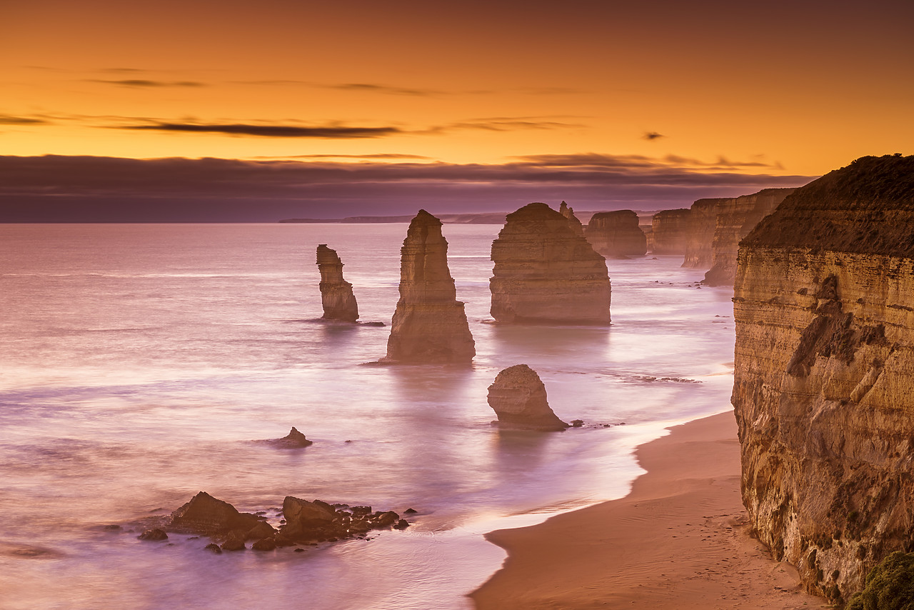 #160046-1 - The Twelve Apostles at Sunset, Great Ocean Road, Australia