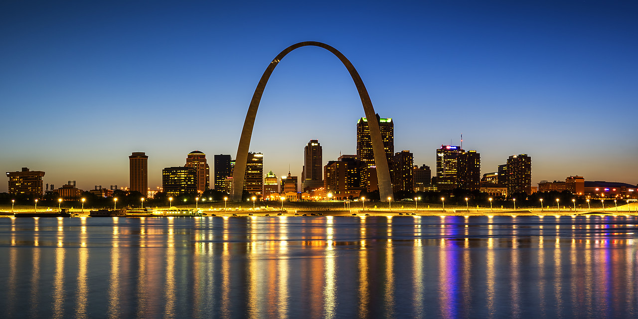 #160388-3 - St. Louis Skyline at Night, Missouri, USA