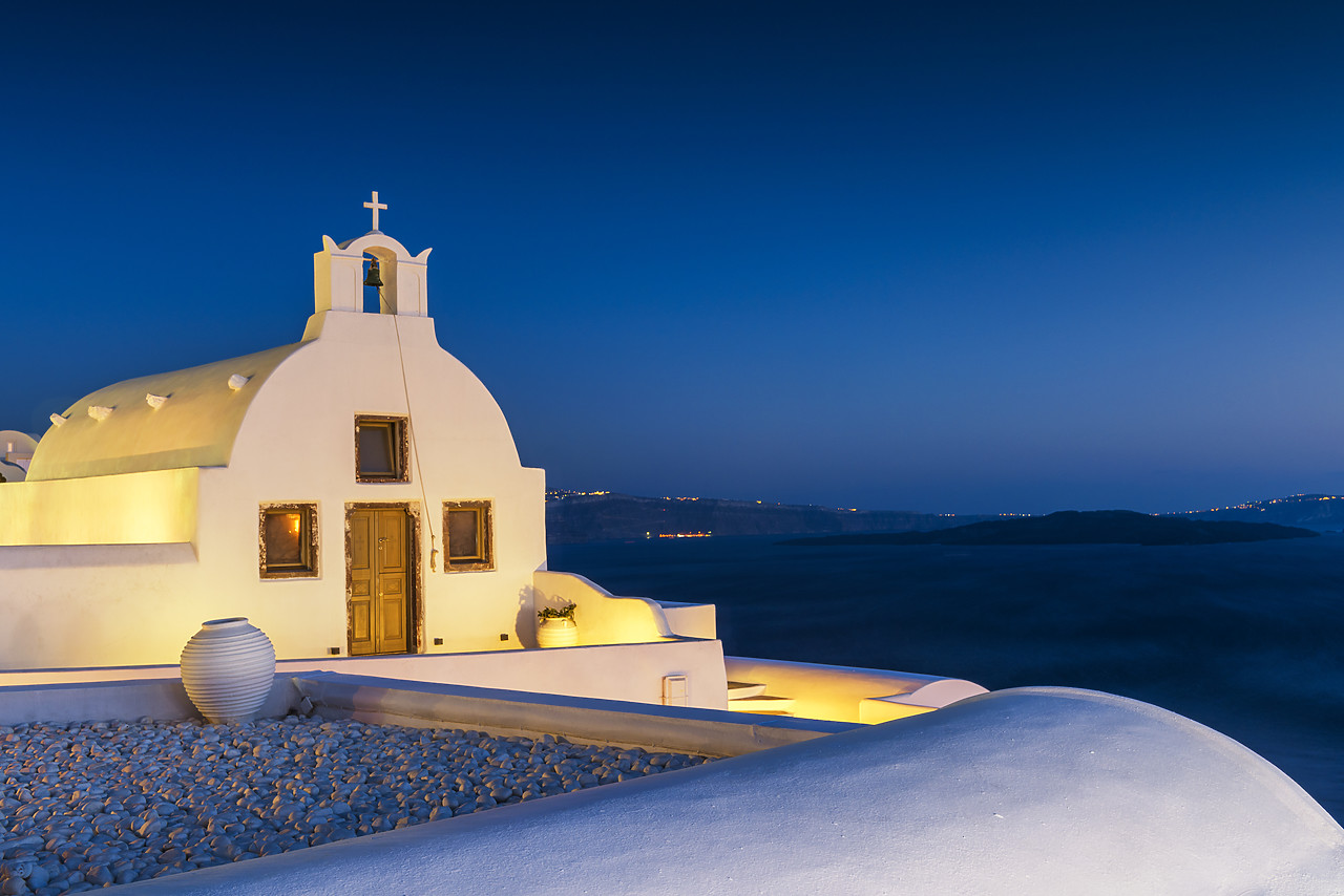 #160427-1 - White Chapel at Twilight, Santorini, Cyclades, Greece