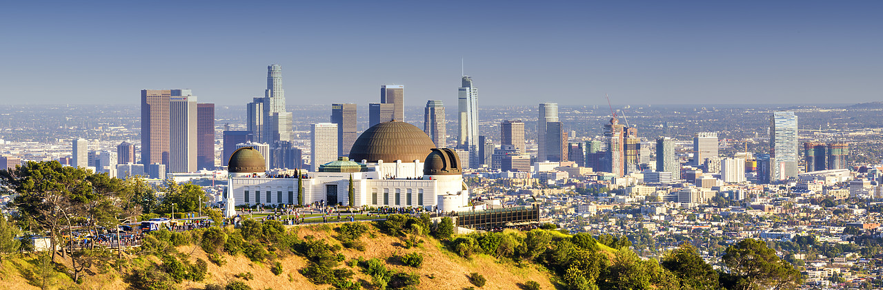 #170227-2 - Griffith Observatory & Los Angeles Skyline, California, USA