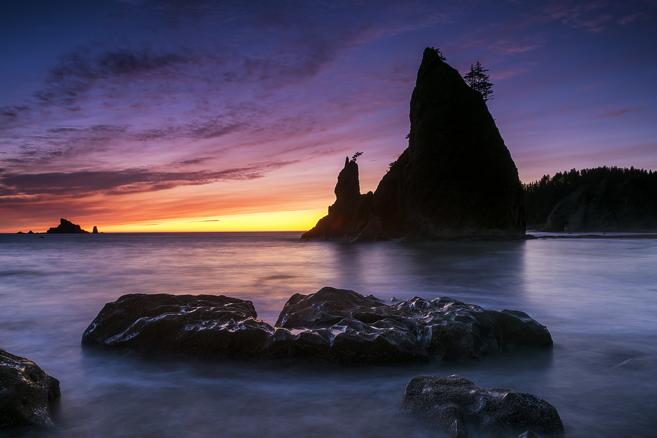 #170452-1 - Sunset at Rialto Beach, Olympic National Park, Washington, USA