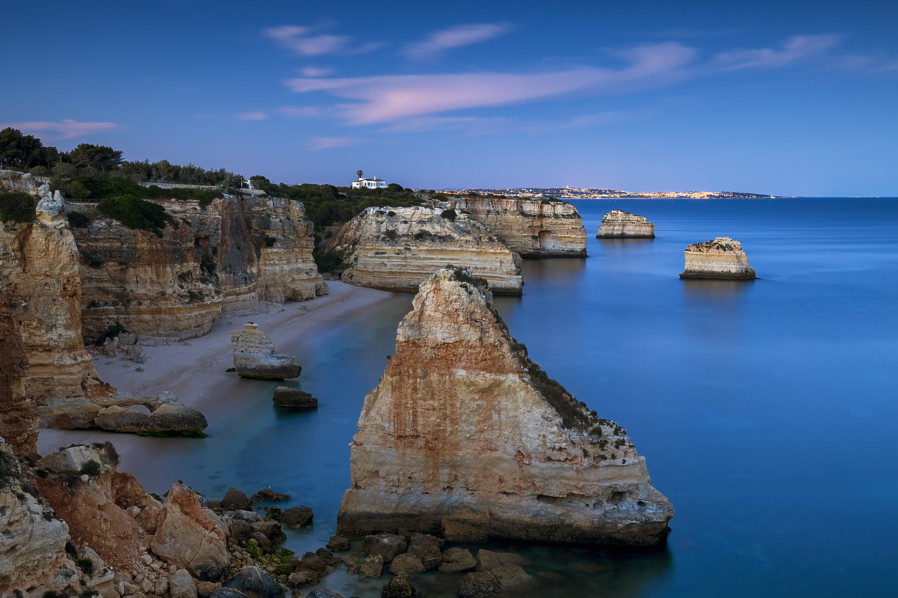 #180225-1 - Sea Stacks, Praia de Marinha,  Algarve, Portugal