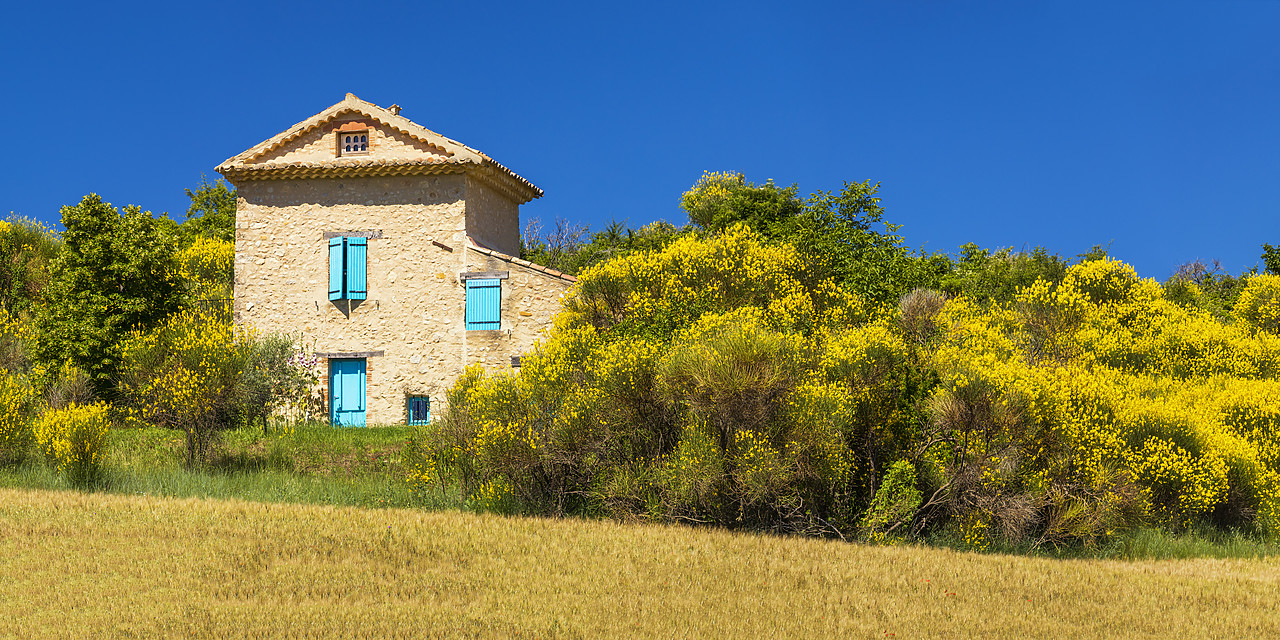 #180300-1 - Villa in Gorse, near Puimoisson, Provence, France
