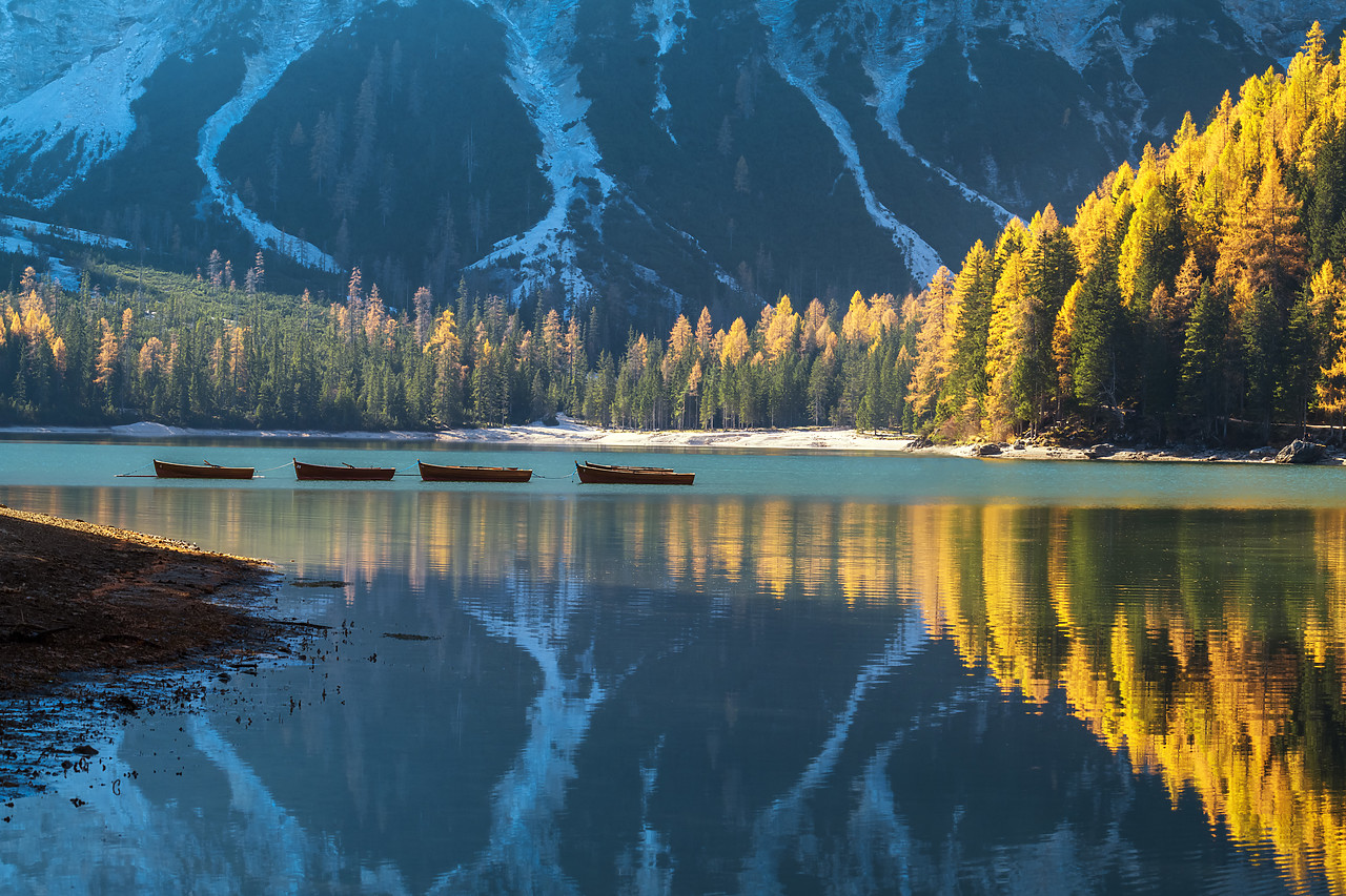 #180499-1 - Lago di Braies in Autumn, South Tyrol, Bolzano, Dolomites, Italy