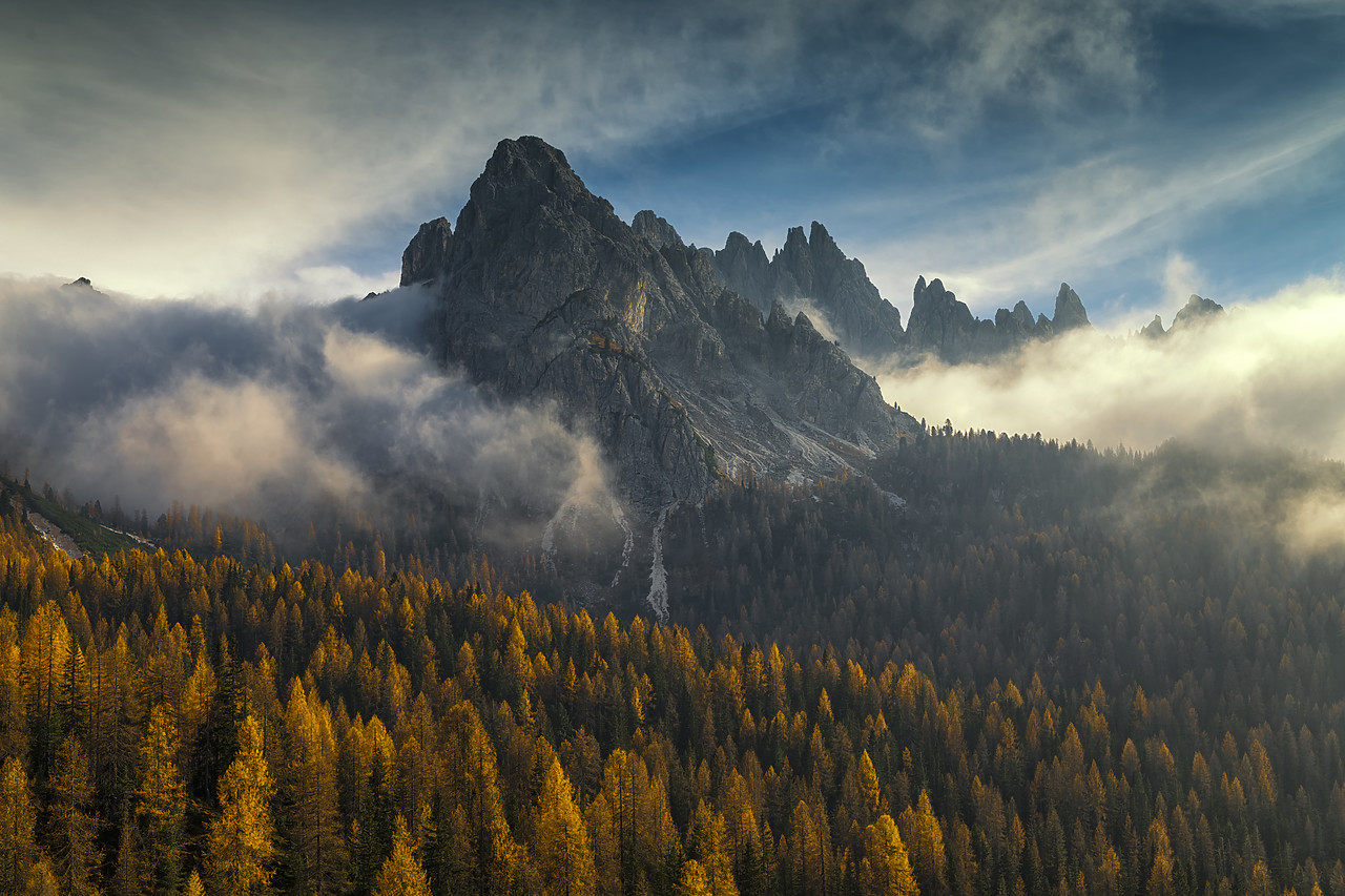 #180500-1 - Dolomites in Autumn Mist, South Tyrol, Trentino-Alto Adige, Italy