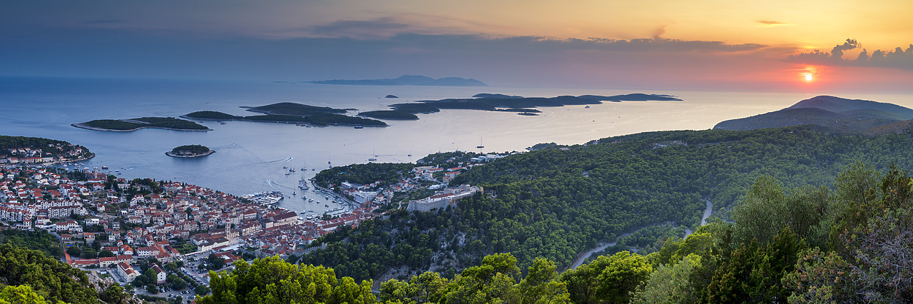 #190522-1 - View over Hvar at Sunset, Dalmatia, Croatia, Balkans, Europe