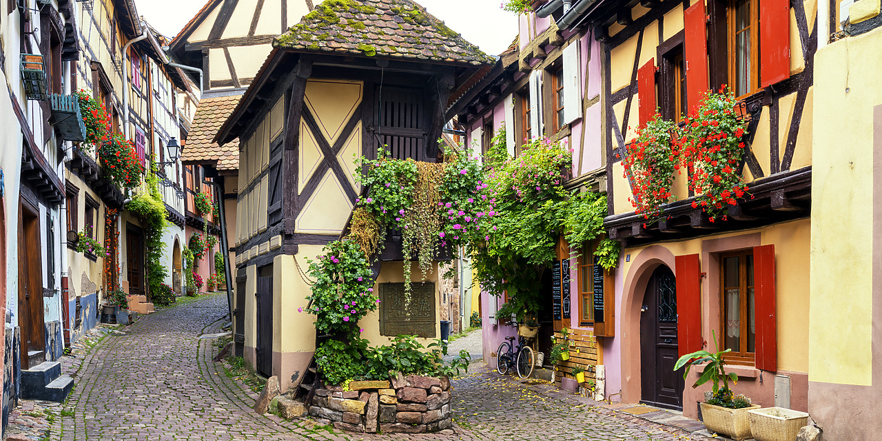 #190570-1 - Half-timbered Buildings, Eguisheim, Alsace, France