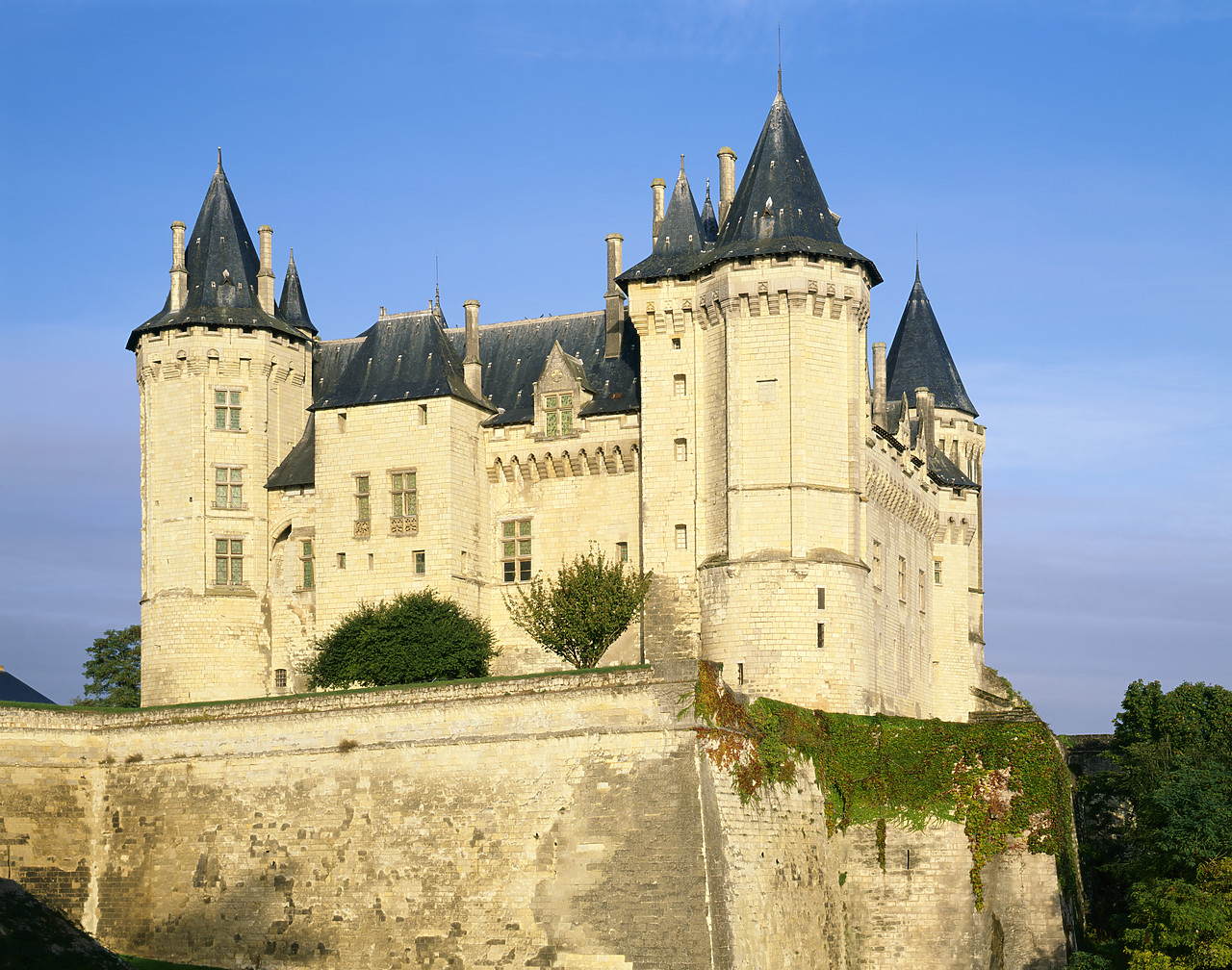 #200272-1 - Chateau Samur, Loire Valley, France