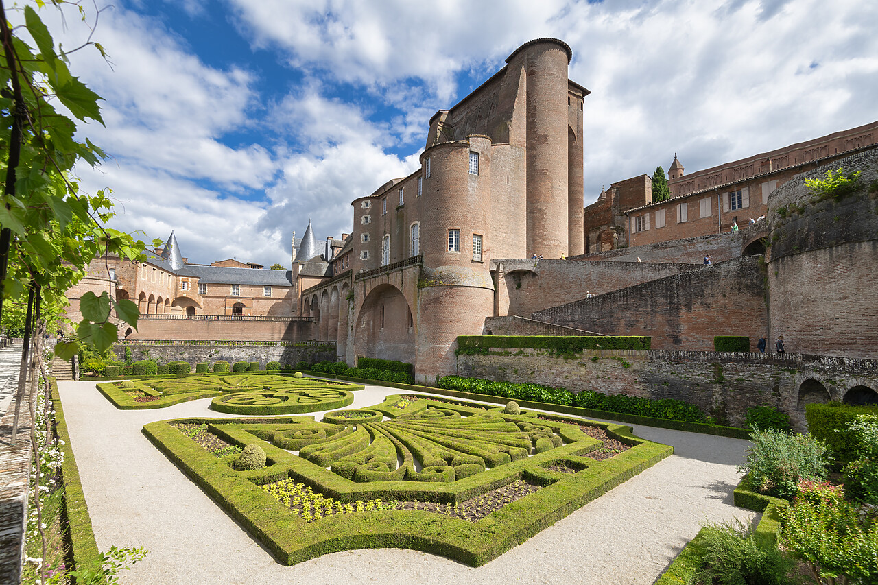 #220277-1 - The Gardens of Berbie Palace, Albi, Midi-PyrÃ©nÃ©es, Occitanie, France