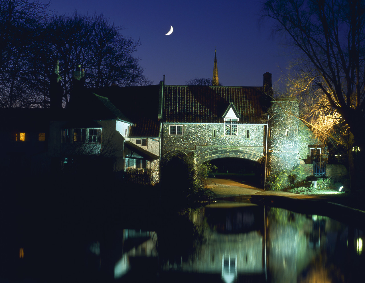 #881820-3 - Pull's Ferry at Night, Norwich, Norfolk, England