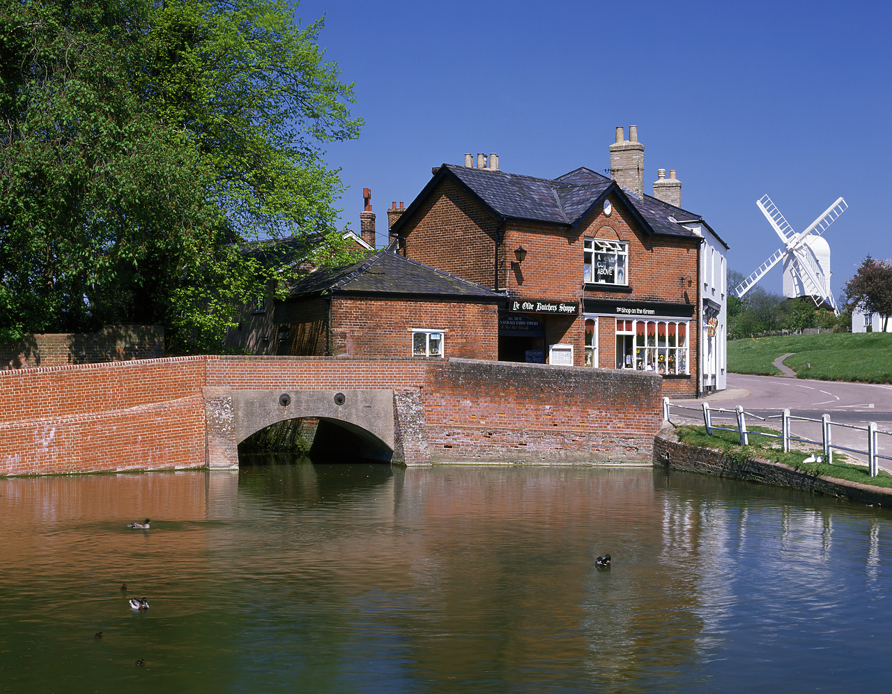 #902848 - Village Pond, Finchingfield, Essex, England