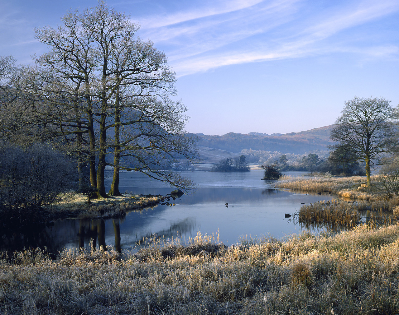 #923920-1 - Rydal Water in Winter, Lake District, Cumbria, England